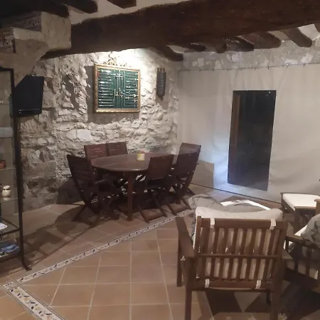 Cal Antoniet Del * Matarrana